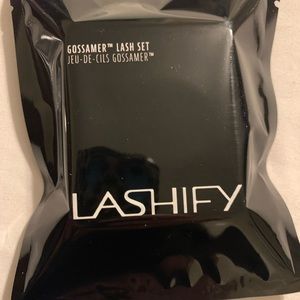 Lashify luxury lashes. A12 New in box.